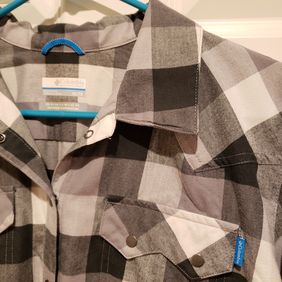 Columbia Coal Plaid Saturday Trail Flannel Western-Style L/S Shirt - Picture 5 of 10